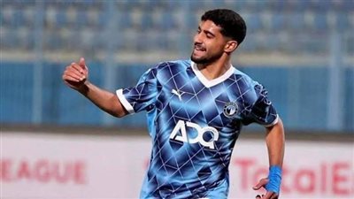 عرض إماراتي يُشعل صفقة إبراهيم عادل.. وبيراميدز يدرس رحيله