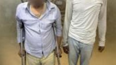 ضبط المتهمين بالتعدى على شخص وسرقة مسكنه بالقاهرة