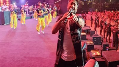 تامر حسنى يغنى 20 أغنية فى حفل ضخم بالسعودية