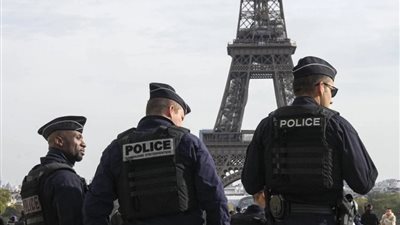 الشرطة الفرنسية تنشر حوالي 12 ألف شرطي بباريس