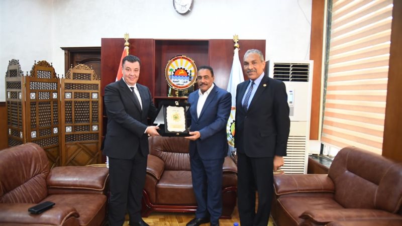 بوابة الجمهورية