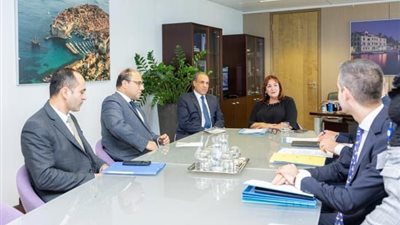 وزير الخارجية يستهل زيارته لبروكسل بلقاء مفوضة الاتحاد الأوروبي لشئون المتوسط