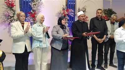 معهد ذو النورين النموذجي يكرم المتفوقين في الشهادة الابتدائية