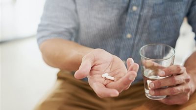 خبيرة روسية: أخطاء شائعة في تناول الأدوية قد تهدد الصحة