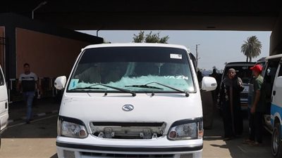 سحب رخصة القيادة والتحفظ على السيارة للامتناع عن توصيل الركاب