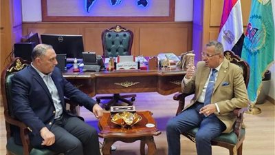 محافظ جنوب سيناء يبحث تعظيم الإستفادة من أراضي الدولة