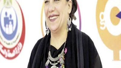 سما إبراهيم تعلن وفاة خالها