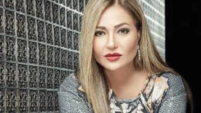 ليلى علوي نجم الدورة 41 لمهرجان الإسكندرية السينمائي لدول البحر ا