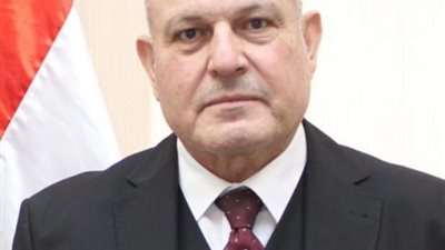رئيس هيئة النيابة الإدارية يهنئ الرئيس السيسي بذكري ثورة يوليو المجيدة