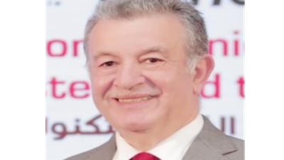 فوز رئيس جامعة بنها الأسبق بجائزة الدولة للرواد فى العلوم الزراعية