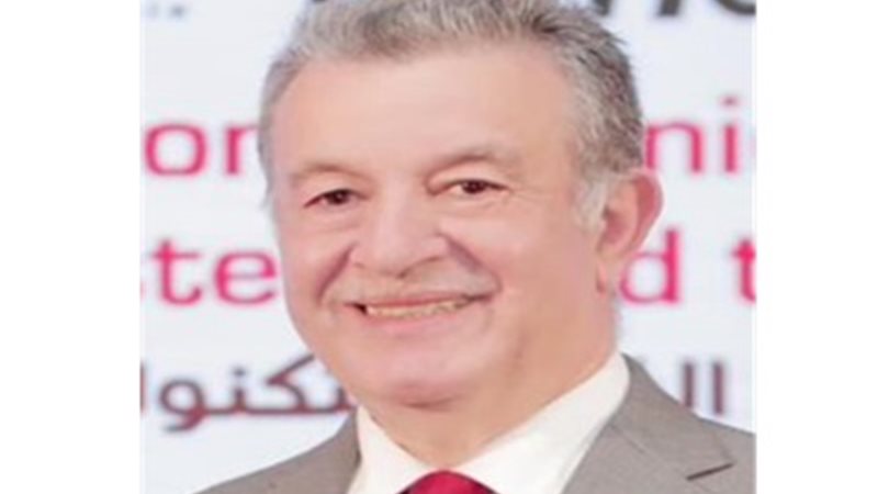 الدكتور على شمس الدين