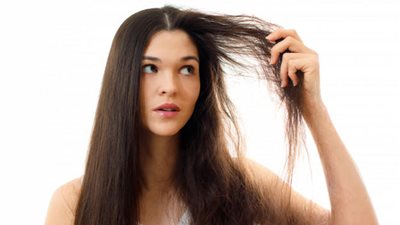 خطوات تساعدك على حماية شعرك خلال أشهر الصيف