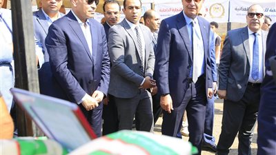 التموين :سوق 