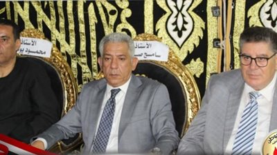 لقاء جماهيرى لـ 