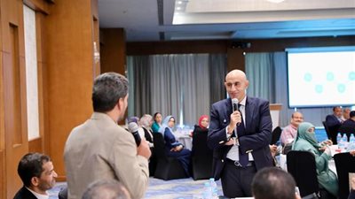 تحت عنوان سفراء التطوير.. وزير التعليم يشهد انطلاق البرنامج التدريبي الموسع لمعلمي اللغة العربية