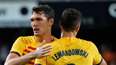رونالدو يطالب إدارة النصر بالتعاقد مع لاعب برشلونة