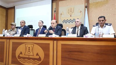 متابعة مستمرة لأداء التنفيذيين ودعم للمتميزين ومحاسبة المقصرين