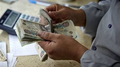 موعد صرف معاشات شهر أغسطس وخطوات الاستعلام