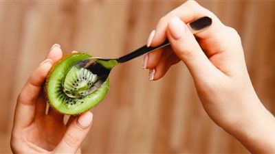 لماذا الكيوي مهم لتحسين للنوم؟