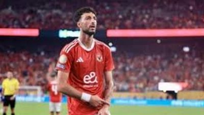 وسام أبو علي يطالب الأهلي بمستحقاته المالية