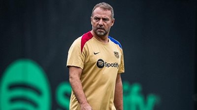 ثلاثي برشلونة خارج حسابات فليك بالموسم الجديد