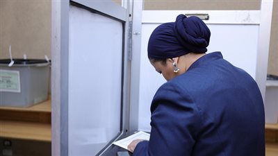 أمل عمار: المرأة المصرية صمام أمان للوطن وأثبتت وعيًا سياسيًا مبهرًا