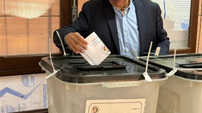 شردي يدلي بصوته في اليوم الثاني للانتخابات