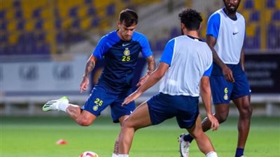 رغم استبعادهما.. أوتافيو ولابورت يشاركان فى تدريبات النصر السعودي