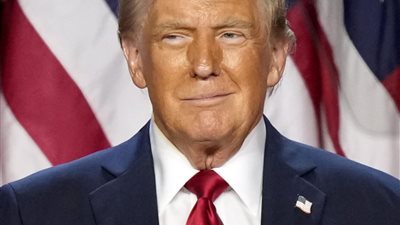 الرئيس الأمريكى يفرض رسوما إضافية بنسبة 25% على الهند