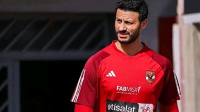 محمد الشناوي يهدد الأهلي بالرحيل في يناير