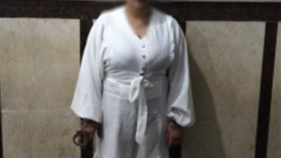 سقوط صانعة محتوى لنشرها فيديوهات تتضمن ألفاظاً تتنافى مع قيم المجتمع