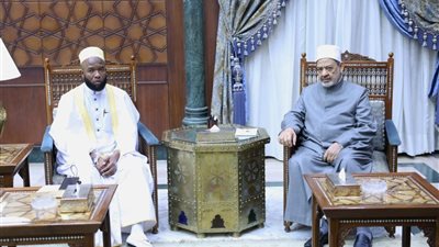 شيخ الأزهر يستقبل مفتي بوروندي لبحث سُبُل تعزيز التعاون المشترك