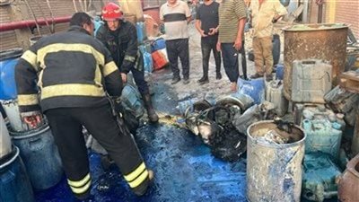 النيابة تعاين حريق مصنع كيماويات في بدر