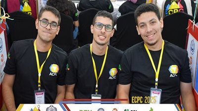 فريقان من جامعة القناة يتأهلان لنهائيات مسابقة البرمجة