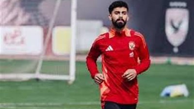 فحص طبي لنجم الأهلي قبل مواجهة فاركو