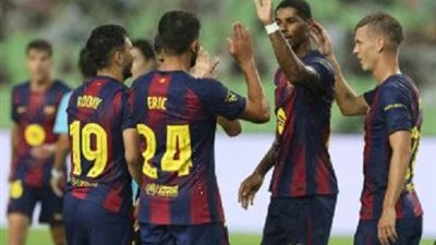استعدادا لليجا.. برشلونة يقدم اللاعبين بطريقة خاصة - شاهد