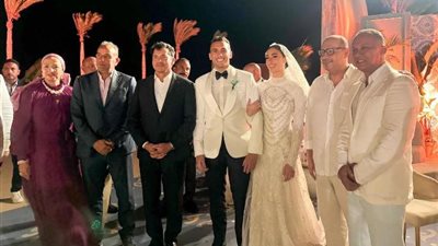 صبحي وإدريس يشاركان البطل الأولمبي أحمد الجندي فرحة زفافه