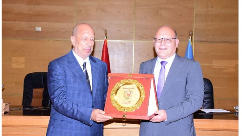 بوابة الجمهورية