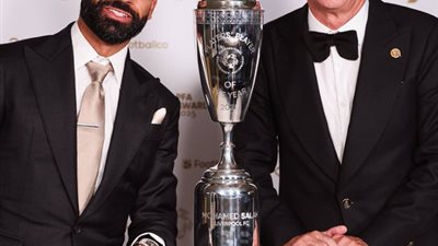 صحف إنجلترا تتغنى بفوز صلاح بجائزة أفضل لاعب في الدوري الإنجليزي