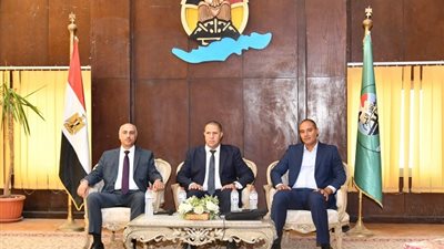 ندوة توعوية حول أهمية استخدام التكنولوجيا في الفيوم