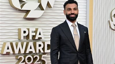 شاهد رد فعل أرنولد على فوز صلاح بجائزة أفضل لاعب للمرة الثالثة