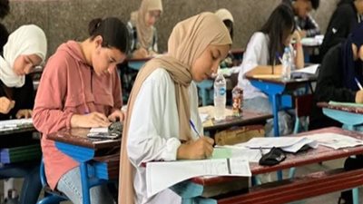 استمرار امتحانات الثانوية العامة للنظام القديم اليوم بـ 3 مواد