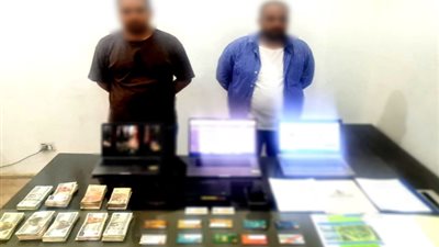 ضبط شخصين يديران 705 موقعا إلكترونيا وسيرفى لبث محتوى مقرصن