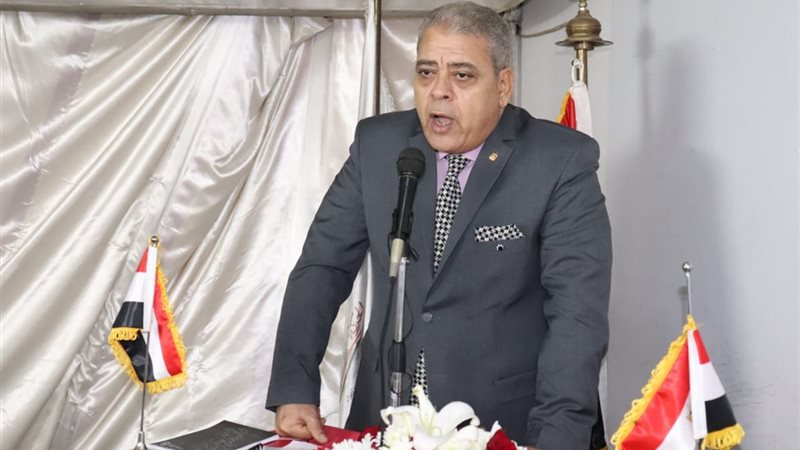 اللواء أشرف عبد العزيز