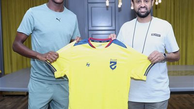 الحزم السعودى يعلن ضم نجم الترجى التونسى
