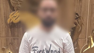 ضبط مالك صالون تجميل حاول تصوير أجنبية بالقاهرة