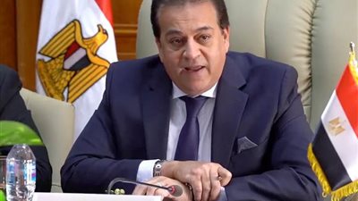 الصحة: 3 وفيات و54 مصابًا في حادث انقلاب قطار بمطروح والدفع بـ 30 سيارة إسعاف