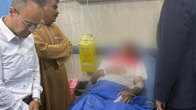 نائب وزير الصحة يتابع الحالة الصحية لمصابي حادث قطار مطروح