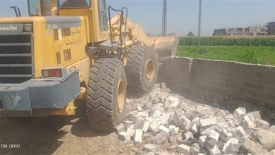 محافظ أسيوط: إزالة 36 حالة تعد واسترداد 5 أفدنة أملاك دولة
