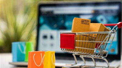 نصائح فعّالة للتحكم في الإنفاق الرقمي وتجنب الاستهلاك المفرط